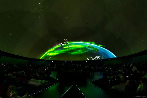 Filmabenteuer Mission Astronaut im 360 Grad-Kino TRAUMZEIT-DOME, Europa-Park 2019