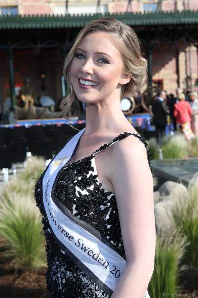 Miss Universe Sweden 2018 - Emma Strandberg Winkel bei der Eröffnungsfeier des neuen Themenhotel Kronasar im Europa-Park in Rust am 24.05.2019