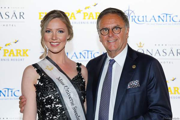 Miss Universe Sweden 2018 - Emma Strandberg Winkel und Roland Mack bei der Eröffnungsfeier des neuen Themenhotel Kronasar im Europa-Park in Rust am 24.05.2019