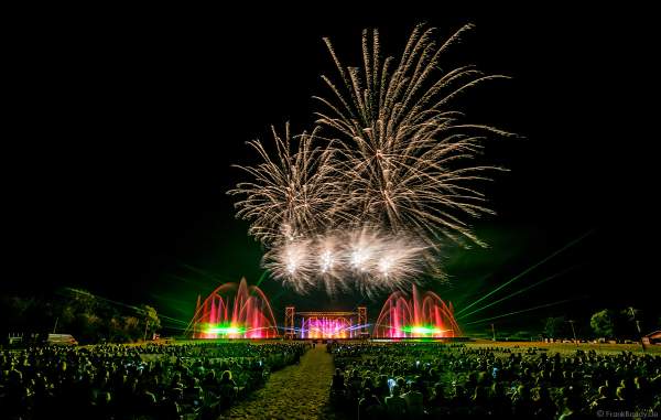 EURO-ELECTRO-SHOW beim Festival Vents d’Est 2019 mit einem Feuerwerk von Dietmar Giedemann