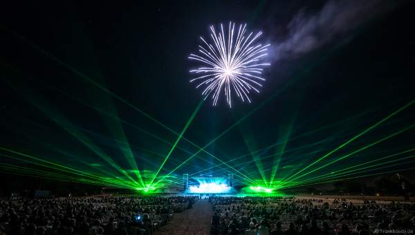 EURO-ELECTRO-SHOW beim Festival Vents d’Est 2019 mit einem Feuerwerk von Dietmar Giedemann