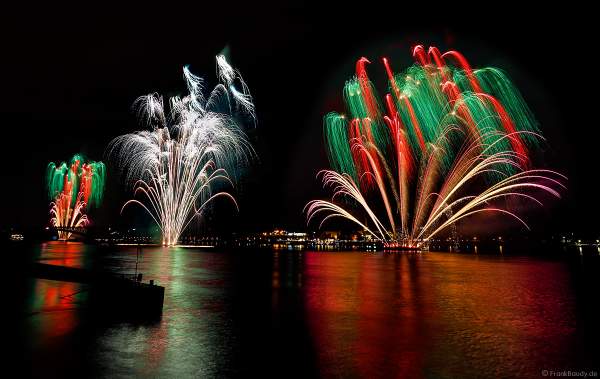 Spektakuläres Feuerwerk auf dem Rhein bei den Mainzer Sommerlichter 2019