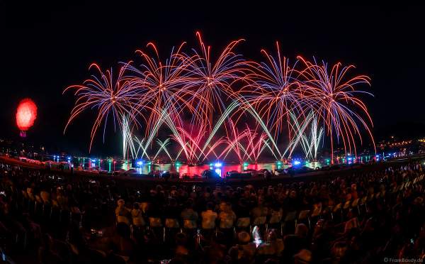 Das Seefest "Fête du Lac" in Annecy ist Europas größtes Feuerwerks- und Wasserspektakel - Rêver le ciel - 2019