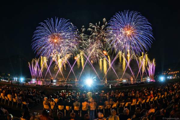 Das Seefest "Fête du Lac" in Annecy ist Europas größtes Feuerwerks- und Wasserspektakel - Rêver le ciel - 2019