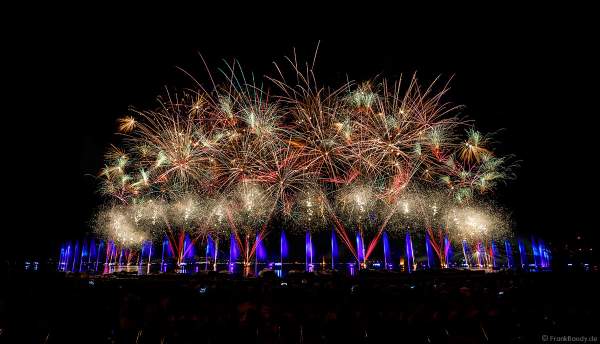 Das Seefest "Fête du Lac" in Annecy ist Europas größtes Feuerwerks- und Wasserspektakel - Rêver le ciel - 2019