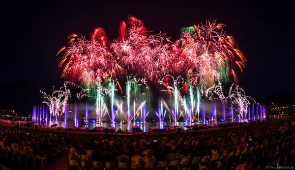 Das Seefest "Fête du Lac" in Annecy ist Europas größtes Feuerwerks- und Wasserspektakel - Rêver le ciel - 2019