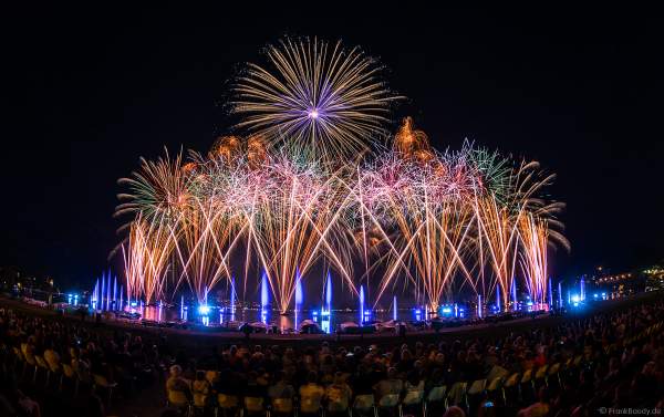 Das Seefest "Fête du Lac" in Annecy ist Europas größtes Feuerwerks- und Wasserspektakel - Rêver le ciel - 2019