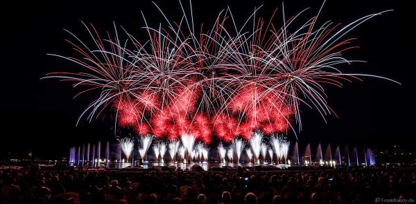 Das Seefest "Fête du Lac" in Annecy ist Europas größtes Feuerwerks- und Wasserspektakel - Rêver le ciel - 2019
