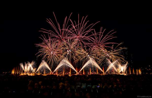Das Seefest "Fête du Lac" in Annecy ist Europas größtes Feuerwerks- und Wasserspektakel - Rêver le ciel - 2019