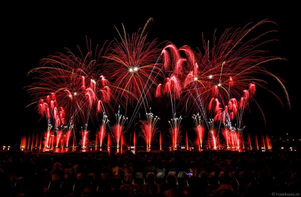 Das Seefest "Fête du Lac" in Annecy ist Europas größtes Feuerwerks- und Wasserspektakel - Rêver le ciel - 2019