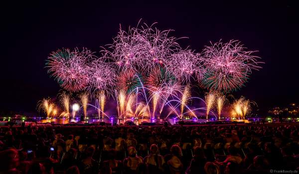 Das Seefest "Fête du Lac" in Annecy ist Europas größtes Feuerwerks- und Wasserspektakel - Rêver le ciel - 2019