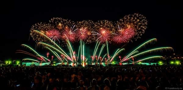 Das Seefest "Fête du Lac" in Annecy ist Europas größtes Feuerwerks- und Wasserspektakel - Rêver le ciel - 2019