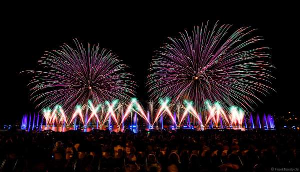 Das Seefest "Fête du Lac" in Annecy ist Europas größtes Feuerwerks- und Wasserspektakel - Rêver le ciel - 2019