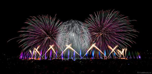Das Seefest "Fête du Lac" in Annecy ist Europas größtes Feuerwerks- und Wasserspektakel - Rêver le ciel - 2019