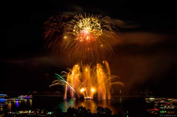Feuerwerk TWILIGHT bei Rhein in Flammen 2019 in Oberwesel zur Musik von Electric Light Orchestra (ELO)