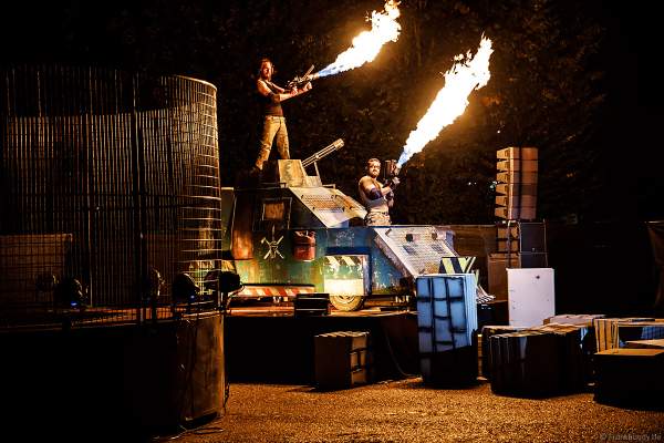 Show: Myra Moon Mistress mit ihren Moon Servants bei den Horror Nights - TRAUMATICA 2019 im Europa-Park