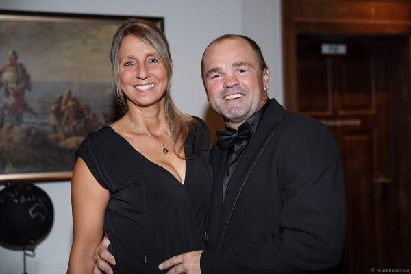 Sven Ottke mit Ehefrau Monic Frank beim 70. Geburtstag des Europa-Park-Gründers Roland Mack am 12.10.2019 in Rust