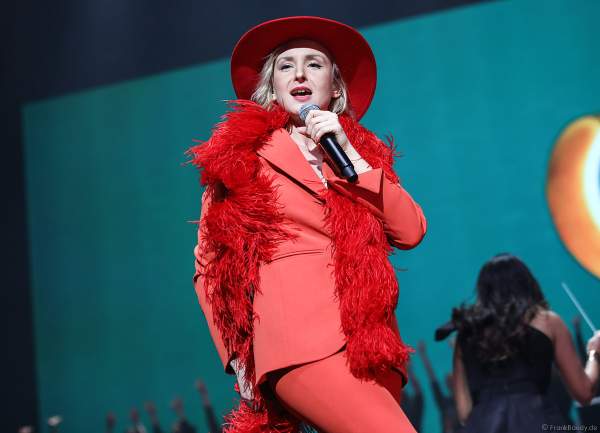 Leslie Clio bei Night of the Proms 2019 in der SAP Arena Mannheim