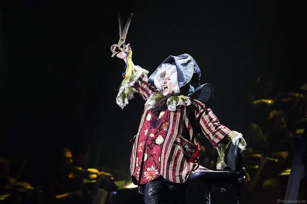 Natalie Choquette als Figaro bei Night of the Proms 2019 in der SAP Arena Mannheim