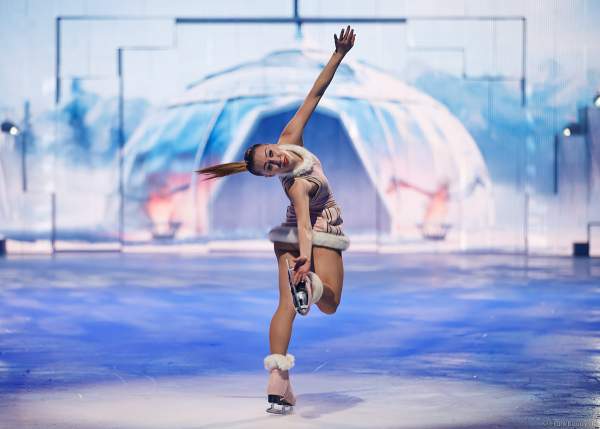 Natalia Ogoreltseva bei der Eisshow SUPERNOVA von Holiday on Ice in der Festhalle Frankfurt und SAP Arena Mannheim 2019-2020