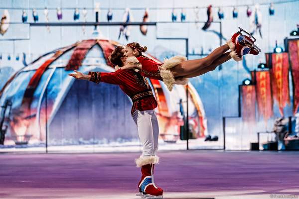 Aleksandra Bich und Ivan Bich bei der Eisshow SUPERNOVA von Holiday on Ice in der Festhalle Frankfurt und SAP Arena Mannheim 2019-2020
