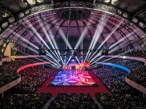 Eisshow SUPERNOVA von Holiday on Ice in der Festhalle Frankfurt 2019-2020