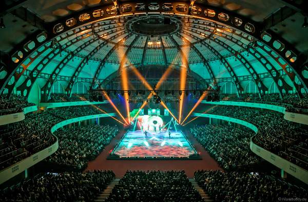 Eisshow SUPERNOVA von Holiday on Ice in der Festhalle Frankfurt 2019-2020