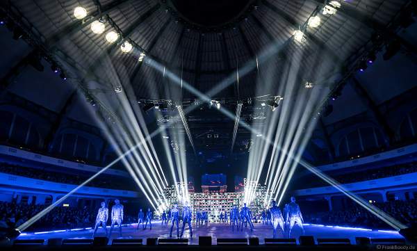 Eisshow SUPERNOVA von Holiday on Ice in der Festhalle Frankfurt 2019-2020