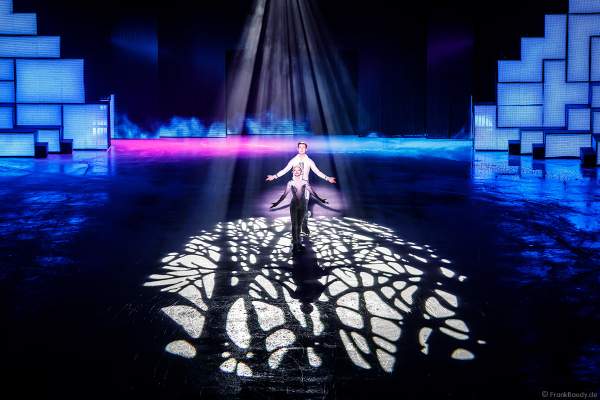 Aleksandra Bich und Ivan Bich bei der Eisshow SUPERNOVA von Holiday on Ice in der Festhalle Frankfurt und SAP Arena Mannheim 2019-2020