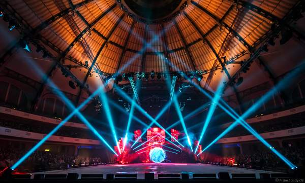 Eisshow SUPERNOVA von Holiday on Ice in der Festhalle Frankfurt 2019-2020