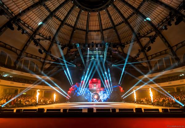 Eisshow SUPERNOVA von Holiday on Ice in der Festhalle Frankfurt 2019-2020