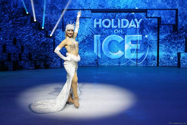 Patricia Kühne bei der Eisshow SUPERNOVA von Holiday on Ice 2019/2020