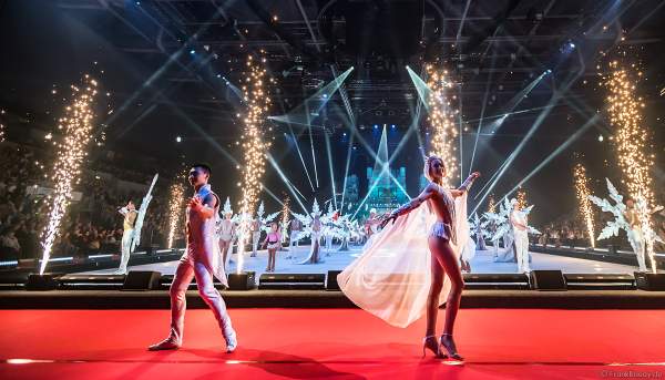 Eiskunstläuferin Shirley Scheffler als Holiday on Ice ACADEMY Nachwuchstalent beim Finale der Show SUPERNOVA am 30. Januar 2020 in der SAP Arena Mannheim