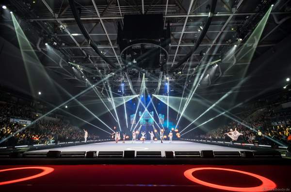 Eiskunstläuferin Shirley Scheffler als Holiday on Ice ACADEMY Nachwuchstalent beim Finale der Show SUPERNOVA am 30. Januar 2020 in der SAP Arena Mannheim