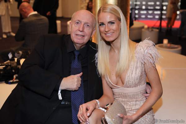 Reiner Calli Calmund und Anne Kathrin Kosch bei der Miss Germany 2020 Wahl am 15.02.2020 in der Europa-Park Arena Rust