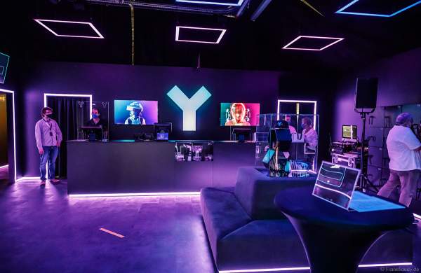 Ticketschalter und Anmeldung für das VR-Erlebnis YULLBE im Europa-Park