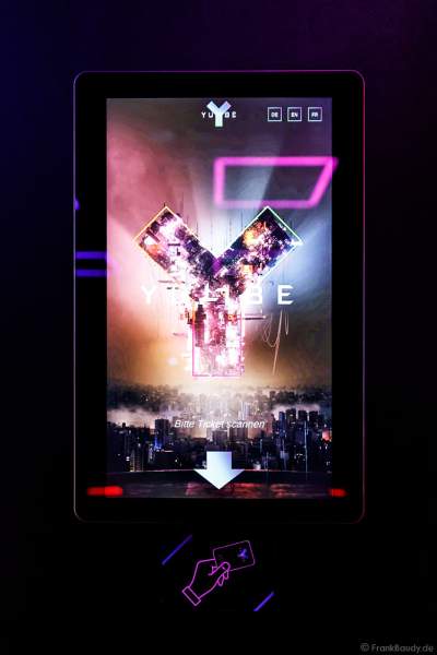 Check-In für die VR-Experience YULLBE im Europa-Park