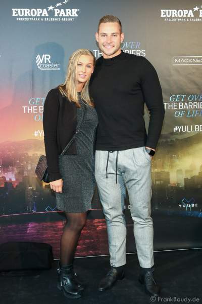 Johannes Vetter und Verena Hoelle bei der Eröffnung der der neuen YULLBE Horror Experience "Traumatica" im Europa-Park am 2. Oktober 2020