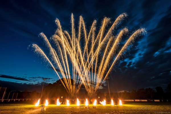 Pyrointro beim Influencer-Tag mit Silvesterfeuerwerk Vorschießen von Beisel Pyrotechnik am 25.09.2021