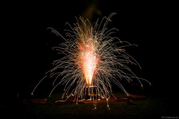 Silvesterfeuerwerk Vorschießen und Influencer-Tag mit 2 Stunden Livestream von Beisel Pyrotechnik am 25.09.2021