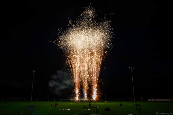 Silvesterfeuerwerk Vorschießen und Influencer-Tag mit 2 Stunden Livestream von Beisel Pyrotechnik am 25.09.2021