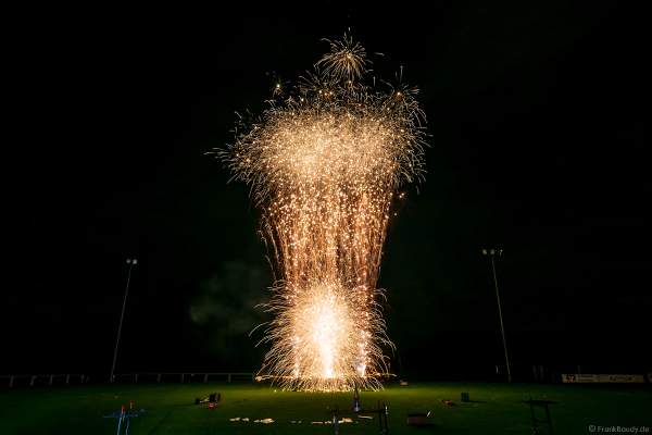 Silvesterfeuerwerk Vorschießen und Influencer-Tag mit 2 Stunden Livestream von Beisel Pyrotechnik am 25.09.2021