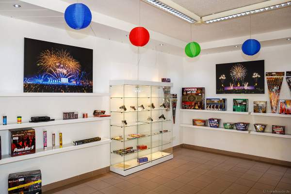 Rundgang mit den Influencern in der Firma Beisel Pyrotechnik am 25.09.2021