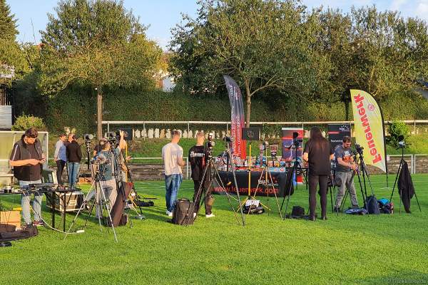 Die Vorbereitungen für das Silvesterfeuerwerk Vorschießen und 2 Stunden Livestream von Beisel Pyrotechnik am 25.09.2021