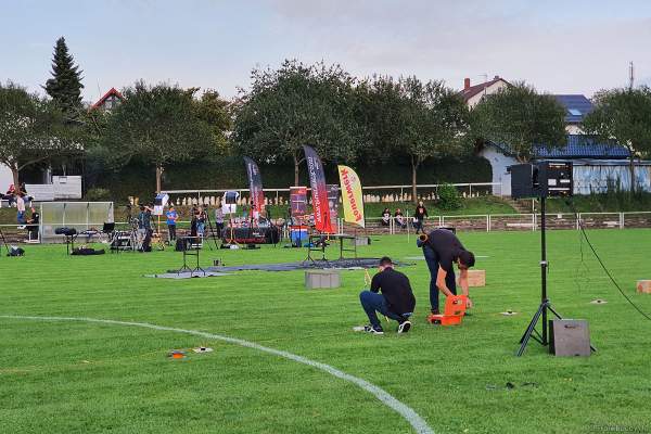 Die Vorbereitungen für das Silvesterfeuerwerk Vorschießen und 2 Stunden Livestream von Beisel Pyrotechnik am 25.09.2021