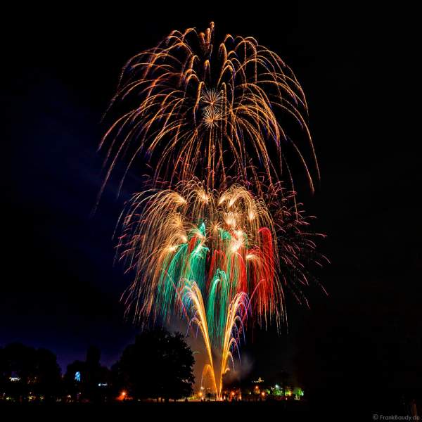 Musikalisches Feuerwerk zum Abschluss der Herbstmess' in Karlsruhe