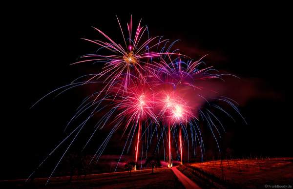 Großes Wunsch-Feuerwerk bei der Seniorenresidenz Hedwig Henneböhl in Oberzent/Beerfelden - Odenwaldkreis