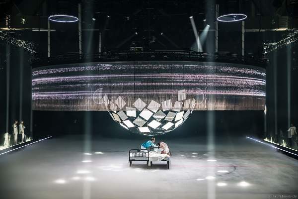 Generalprobe der neuen Eisshow A NEW DAY von Holiday on Ice im Grefrather EisSport & EventPark am 16.11.2021