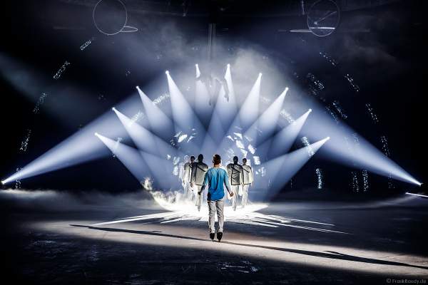 Generalprobe der neuen Eisshow A NEW DAY von Holiday on Ice im Grefrather EisSport & EventPark am 16.11.2021