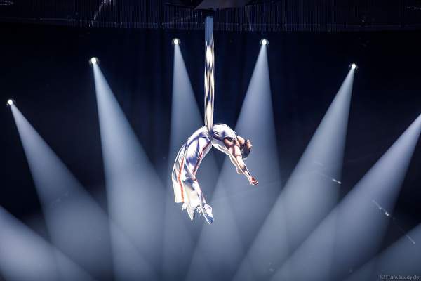 Generalprobe der neuen Eisshow A NEW DAY von Holiday on Ice im Grefrather EisSport & EventPark am 16.11.2021